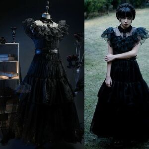 Wednesday Halloween costume size M